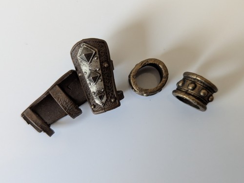 Skeleton raider bracers - skeleton, and
